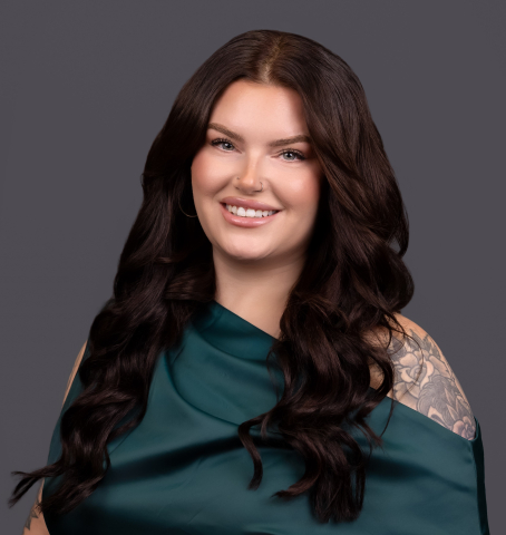 Emily Eby (RT)(R) photograph